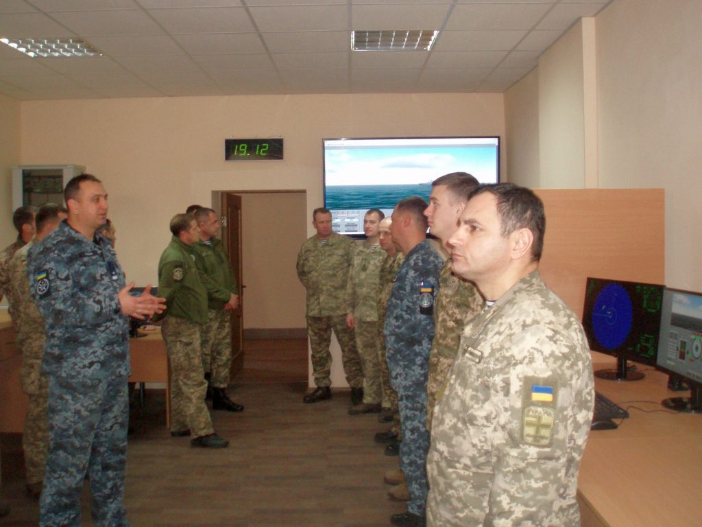В 198-м Учебном центре ВМС в Николаеве открыли навигационный класс с тренажерным комплексом судовождения и класс корабельной энергетической установки 3