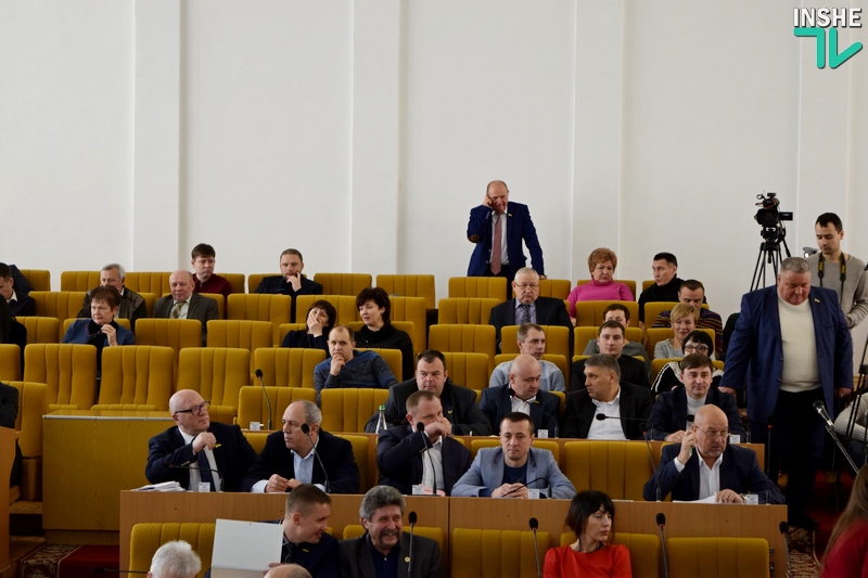 Областные программы, бюджет и дорожный фонд – стартовала сессия Николаевского облсовета 3