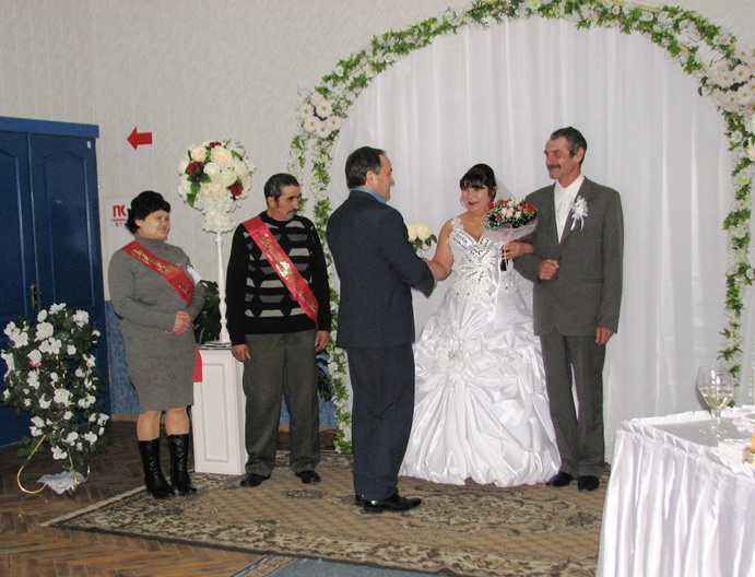 Теперь и в Вознесенске можно зарегистрировать «Брак за сутки» 3