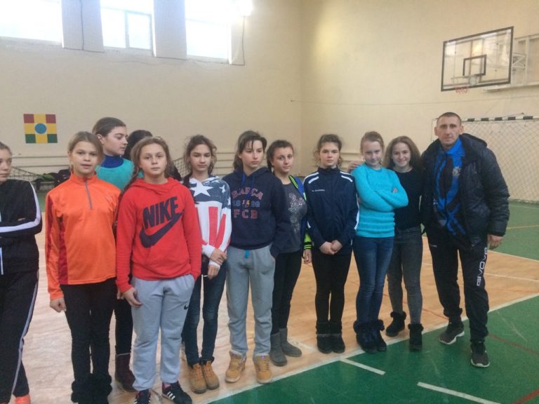 Девичий футбол: николаевские девушки стали победителями турнира в Одесской области 3