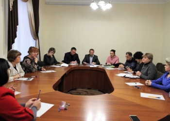 Ни один из участников конкурса на начальника Николаевского горуправления образования не отвечает квалификационным требованиям. Но первый этап конкурса состоялся