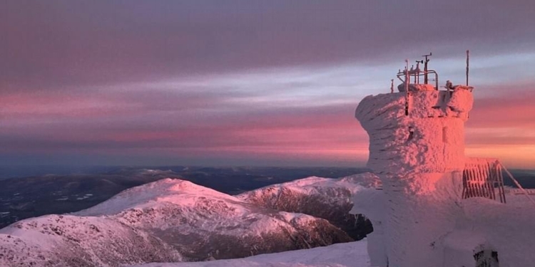 Наверно, так выглядела бы Нарния: как красиво замерзает Ниагарский водопад