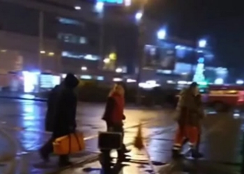 Из захваченного здания “Укрпочты” в Харькове освободили нескольких заложников