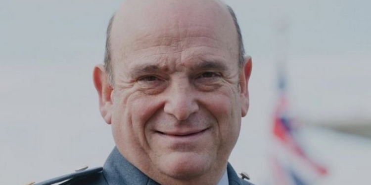 РФ может оборвать доступ Великобритании к интернету – начальник британского Генштаба