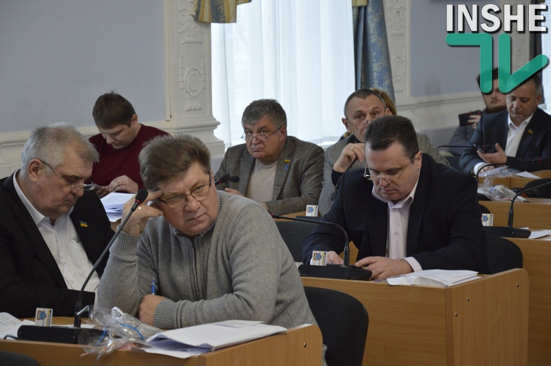 Депутаты Николаевского горсовета так и не смогли утвердить повестку дня земельной сессии – она состоится в другой день 7