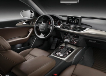 В Николаеве угнали Audi А6 – прямо с АЗС