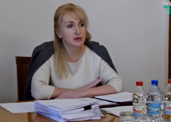 «Пока этот вопрос исключается»: в проекте горбюджета Николаева на 2018 год никаких денег на стационарный ледовый каток не предусмотрено