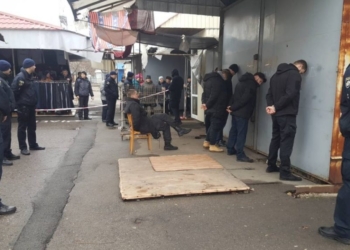 В Николаеве Апелляционный суд оставил в СИЗО трех участников нападения на рынок