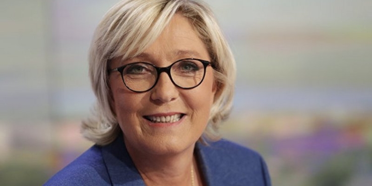 Марин Ле Пен: «Евросоюз дышит на ладан. Я надеюсь, что мы свергнем ЕС изнутри»