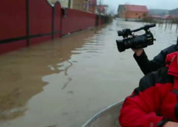 Видео дня: затопленное село на Закарпатье превратилось в Венецию
