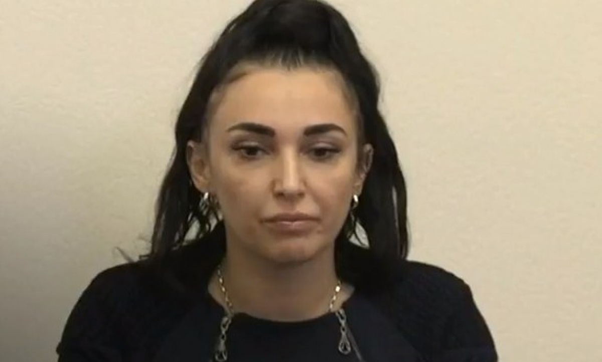 Что известно о Пимаховой, из-за которой разгорелась война НАБУ и ГПУ: подарила матери из села элитную квартиру в Киеве, но ездит на иномарке бабушки