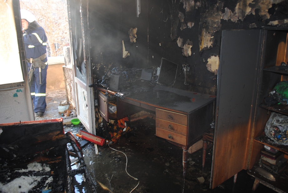 Вчера вечером в Николаеве двое человек сгорели в своих домах 3