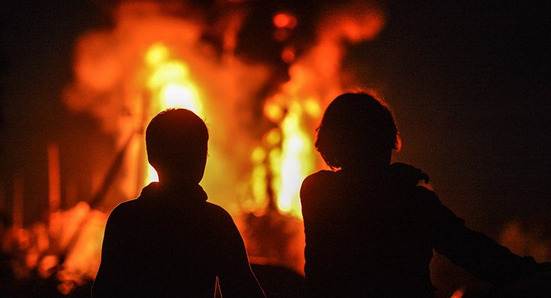 В Кемерово загорелся торговый центр, погибли 4 ребенка 1