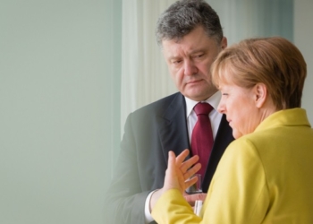 Депутаты из партии Меркель считают, что Порошенко пора определиться: быть президентом или олигархом