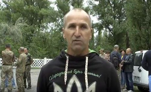 Под аплодисменты: апелляционный суд в Луганске отменил приговор “народному мстителю”, который жег машины сепаратистов