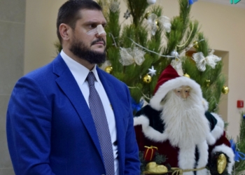 «Я лично получил такой новогодний подарок» – глава Николаевской ОГА Алексей Савченко рассказал о том, как ему пытались дать взятку