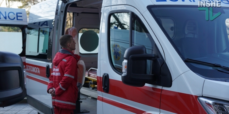 Николаевский центр экстренной медицины получил два современных реанимобиля