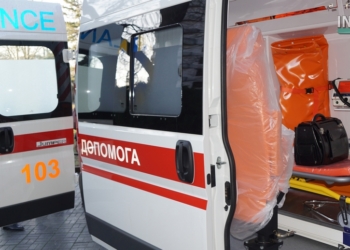 Николаевский центр экстренной медицины получил два современных реанимобиля