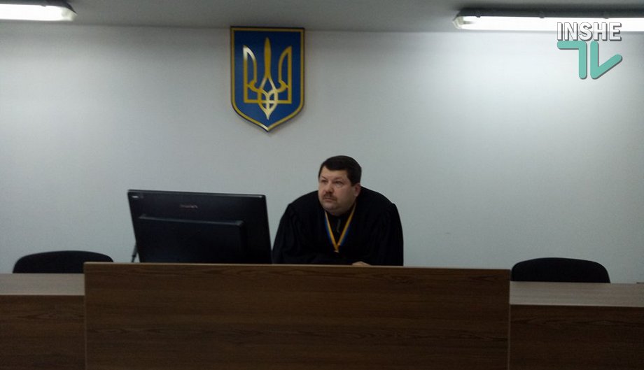 На суде по импичменту мэра Николаева Сенкевича обе стороны объявили отвод судье 9