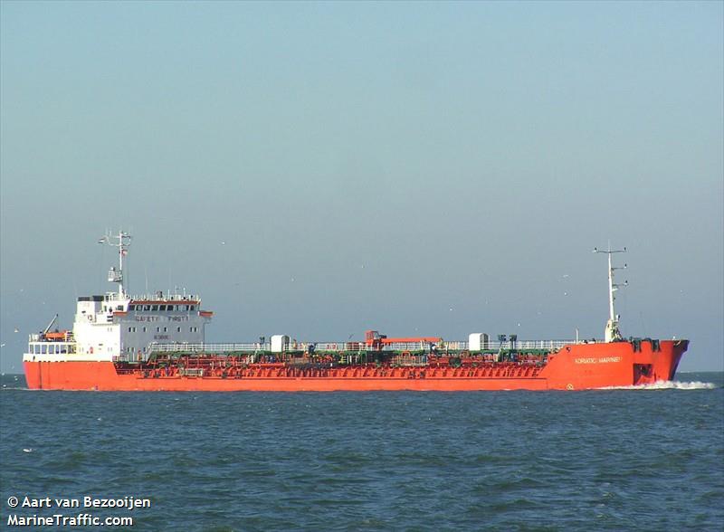 Николаевский порт стал лидером по импорту нефтепродуктов 1