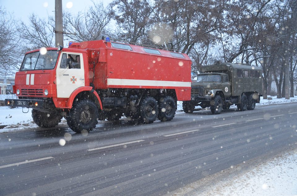 Во время вчерашней непогоды спасатели Николаевщины вытащили из заносов 26 грузовых авто 1