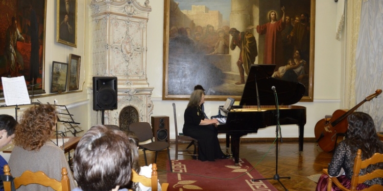 «Натура»: Николаевский клуб композиторов дал концерт широкой публике