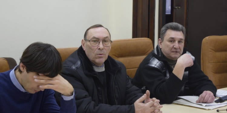 «Целый год не работает кафе в зоопарке! И проблема в вас!»: директор Николаевского зоопарка предъявил претензии депутатам горсовета