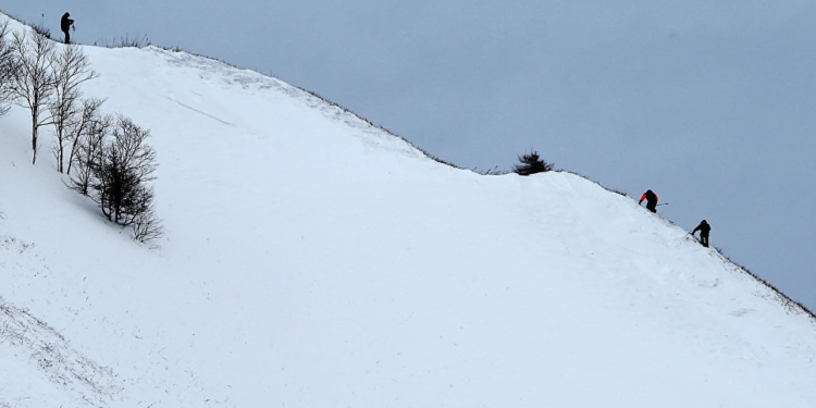В Индии снежная лавина унесла жизни 11 человек