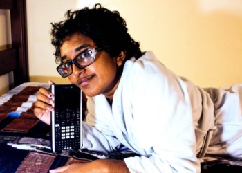 20-летняя американка выйдет замуж за тетрис после разрыва отношений с калькулятором