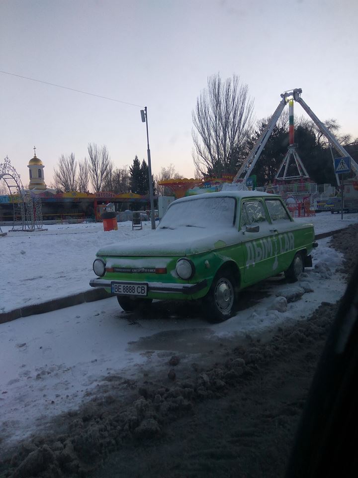 В Николаеве расчистке дорог в старом центре помешал только один оставленный у обочины автомобиль 19