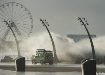 Европа держит удар стихии – скорость ветра 120 км/час
