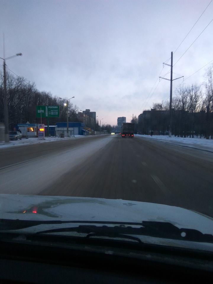 В Николаеве расчистке дорог в старом центре помешал только один оставленный у обочины автомобиль 5