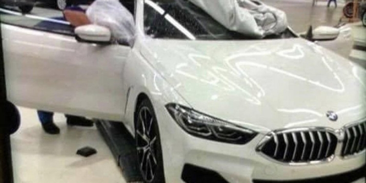 В Интернете появились первые фотографии серийной BMW 8