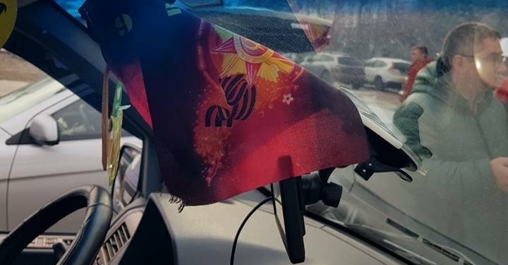 На карпатском горно-лыжном курорте оштрафовали белорусов, не пожелавших снять с машины георгиевские ленты