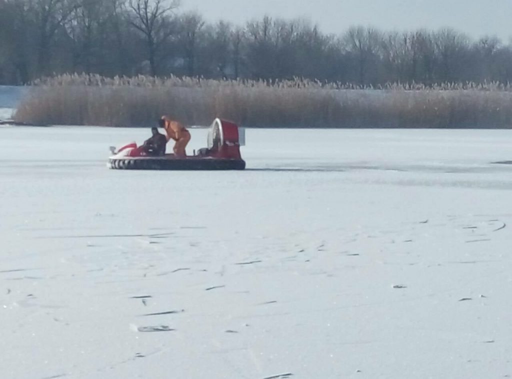 В Николаевской области под лед провалился мужчина и утонул 9