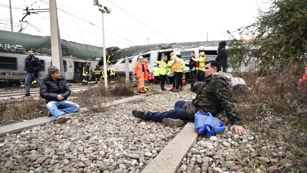 Неподалеку от Милана с рельс сошел поезд – 4 погибших, 100 пострадавших 5