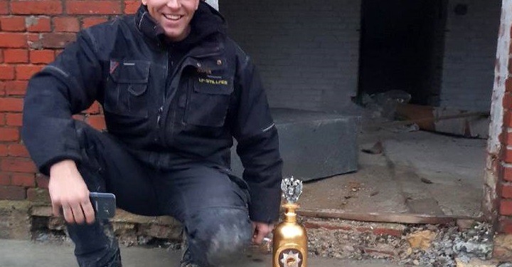 Украденную бутылку водки, стоимостью более миллиона евро, нашли пустой на стройке в Дании