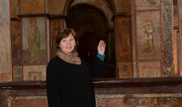 Сенсация. В Софии Киевской под толстым слоем краски – старинные фрески