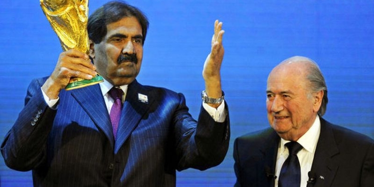 СМИ: Катарский телеканал дал взятку в $100 млн, чтобы страна получила право на проведение ЧМ-2022