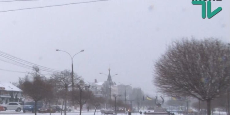 Николаев в снежном плену. Как чистят городские дороги – на совесть или для галочки?