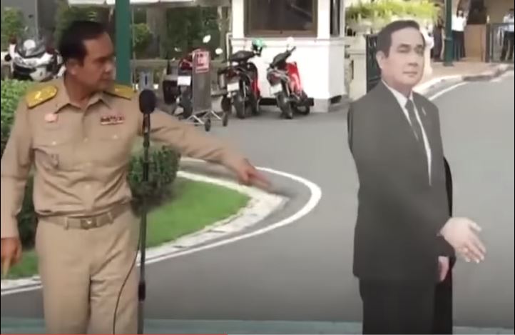 Хамство политиков интернационально. В Таиланде премьер предложил журналистам поговорить с его изображением 1