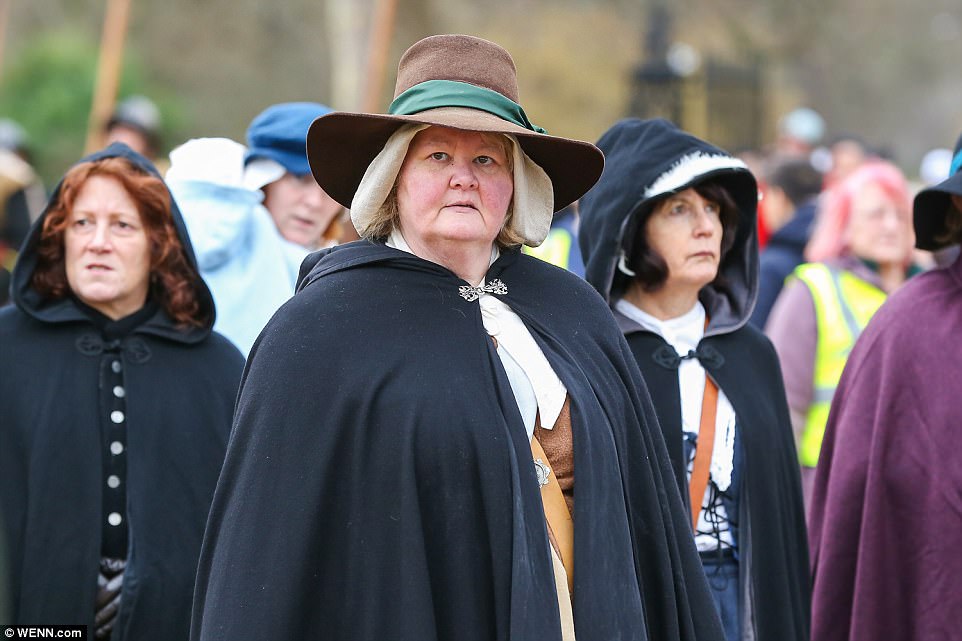 Времен мушкетеров и Бекингема: в Великобритании прошел парад в честь казненного короля Карла I 19