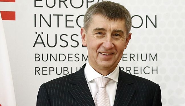 Парламент Чехии выразил недоверие новому правительству