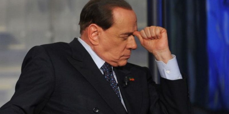 Что поделаешь, возраст: Берлускони решил взять тайм-аут в предвыборной гонке