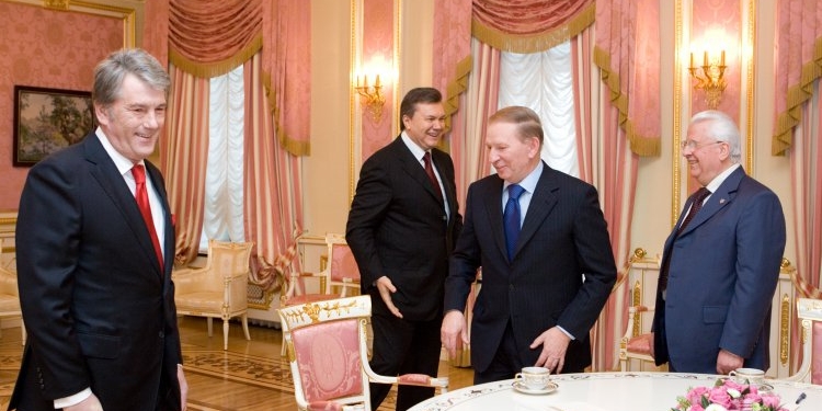 Ющенко  – единственным из экс-президентов в прошлом году взял 0,3 млн.грн. пожизненного денежного содержания