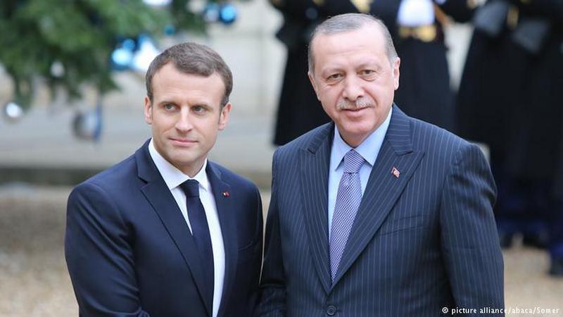 «Недавние события в Турции не позволяют достичь прогресса в присоединении к ЕС» – президент Франции Макрон 1