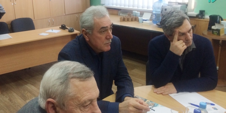 В Николаеве начальник управления коммунального имущества саботирует выделение помещения для поликлиники онкодиспансера, пытаясь “подселить” туда стройфирму – Терзийский