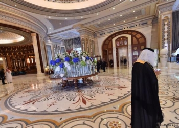 В Саудовской Аравии хотят, чтобы подозреваемые в коррупции принцы “сбросились” в пользу государства. На $100 млрд.