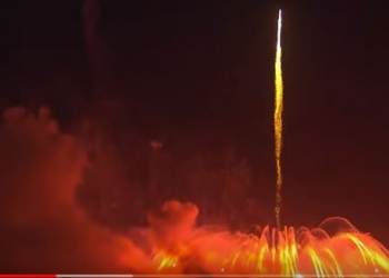 Официальный самый большой фейерверк в мире “бахнули” 31 декабря в ОАЭ – видео