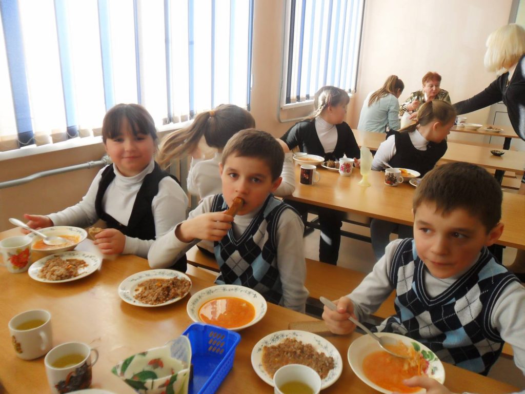 Норму питания детей в школах и детсадах Николаева увеличили - почти на коэффициент инфляции 1